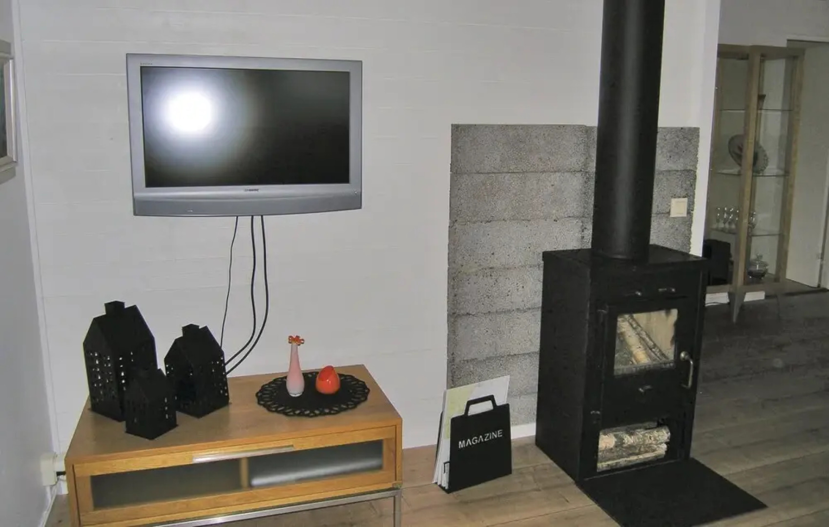 Nice Home in Ljungby With 3 Bedrooms and Wifi