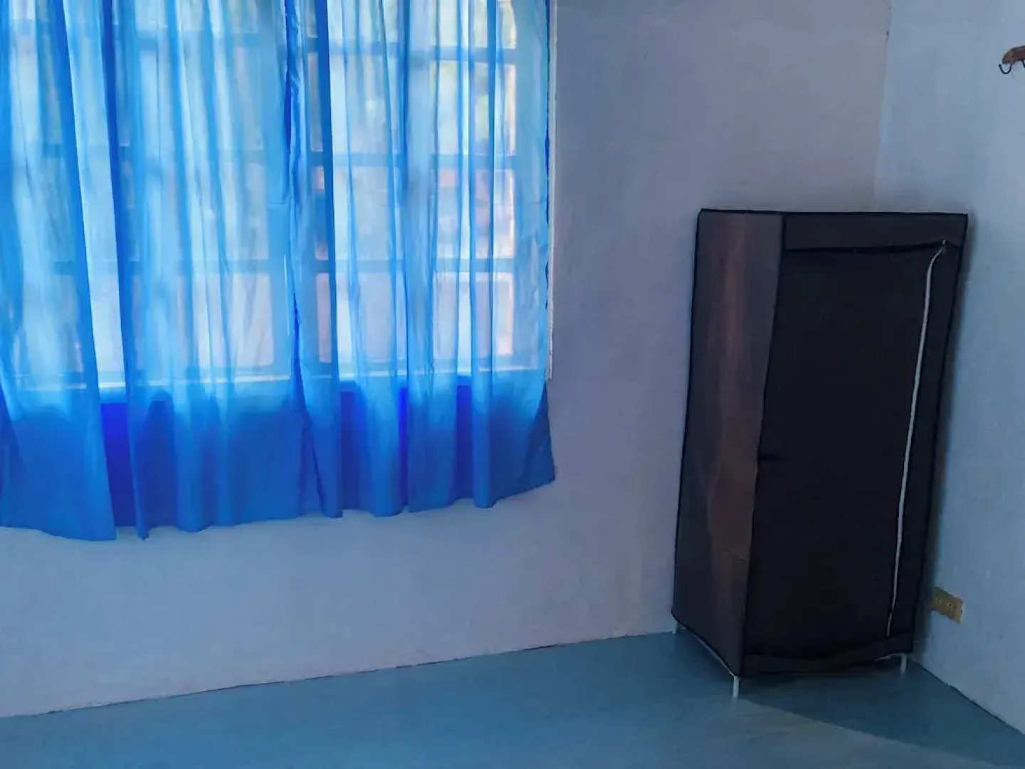 Olympia Travellers Inn