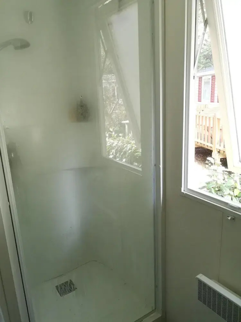 Bungalow With 3 Bedrooms in Saint-brevin-les-pins, With Pool Access, Furnished Garden and Wifi - 30 m From the Beach