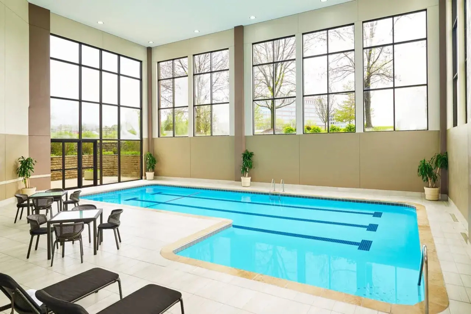 Sheraton Lisle Naperville Hotel