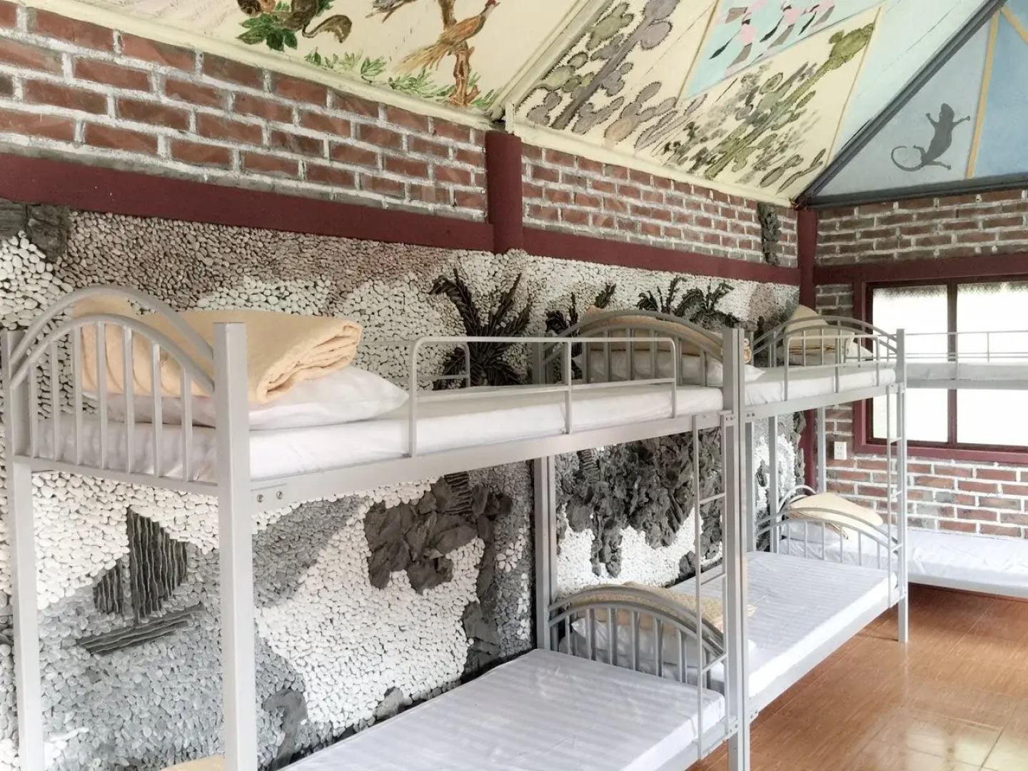 Cat Ba Mountain View