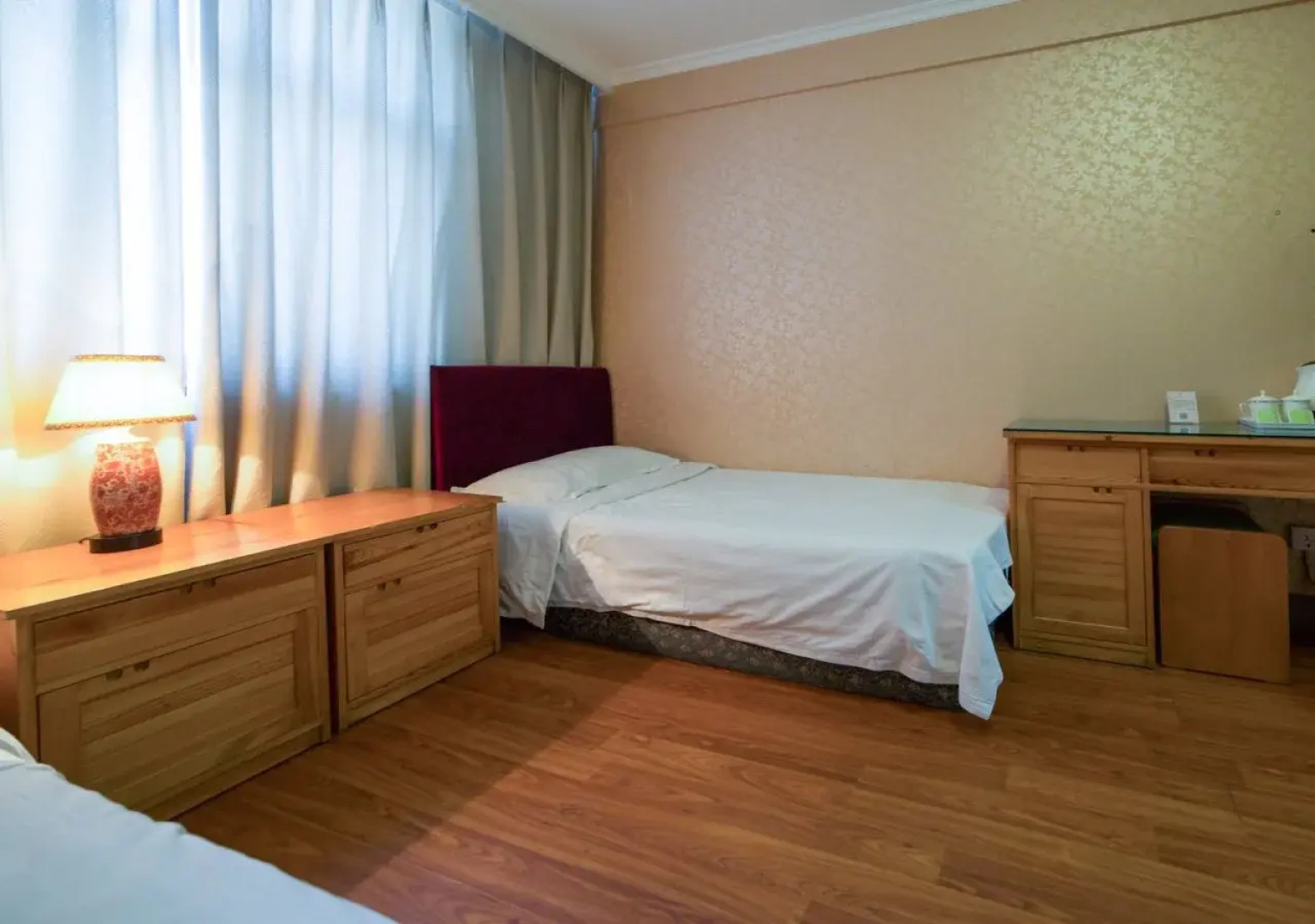 Beijing Wang Fu Jing Jade Hotel