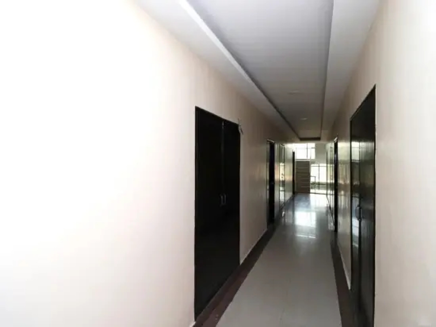 Hotel Dream Land by OYO