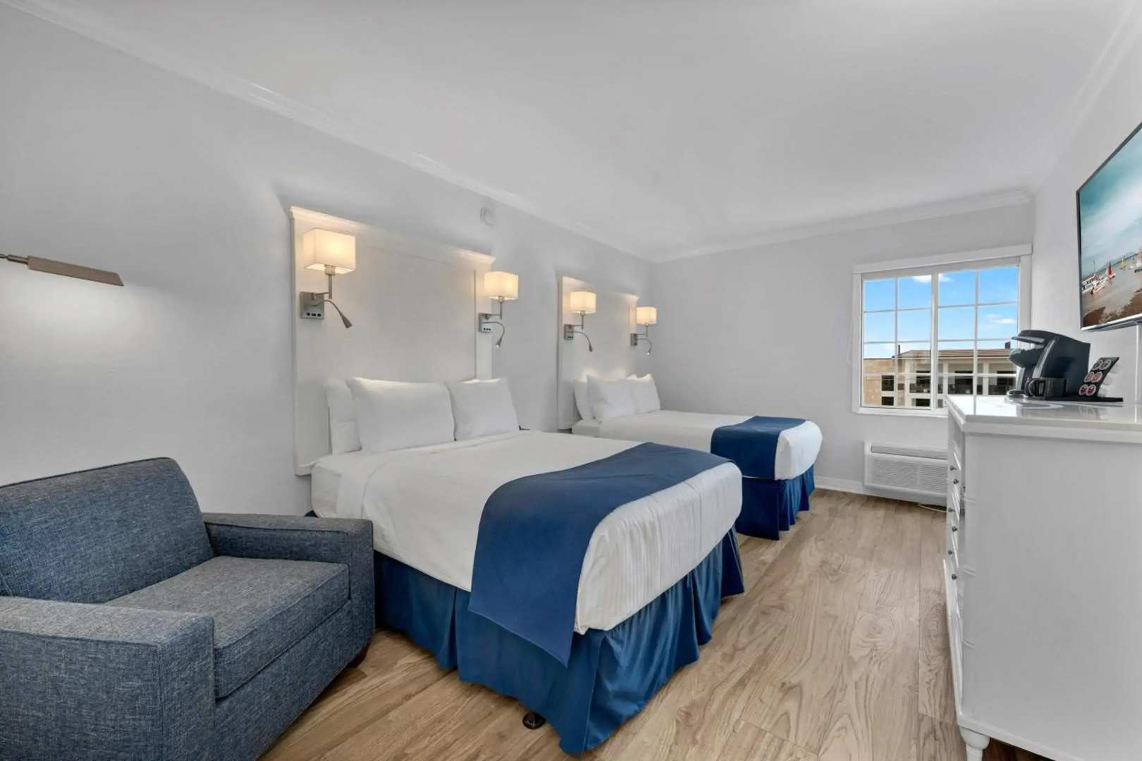 Bayfront Inn Fifth Avenue