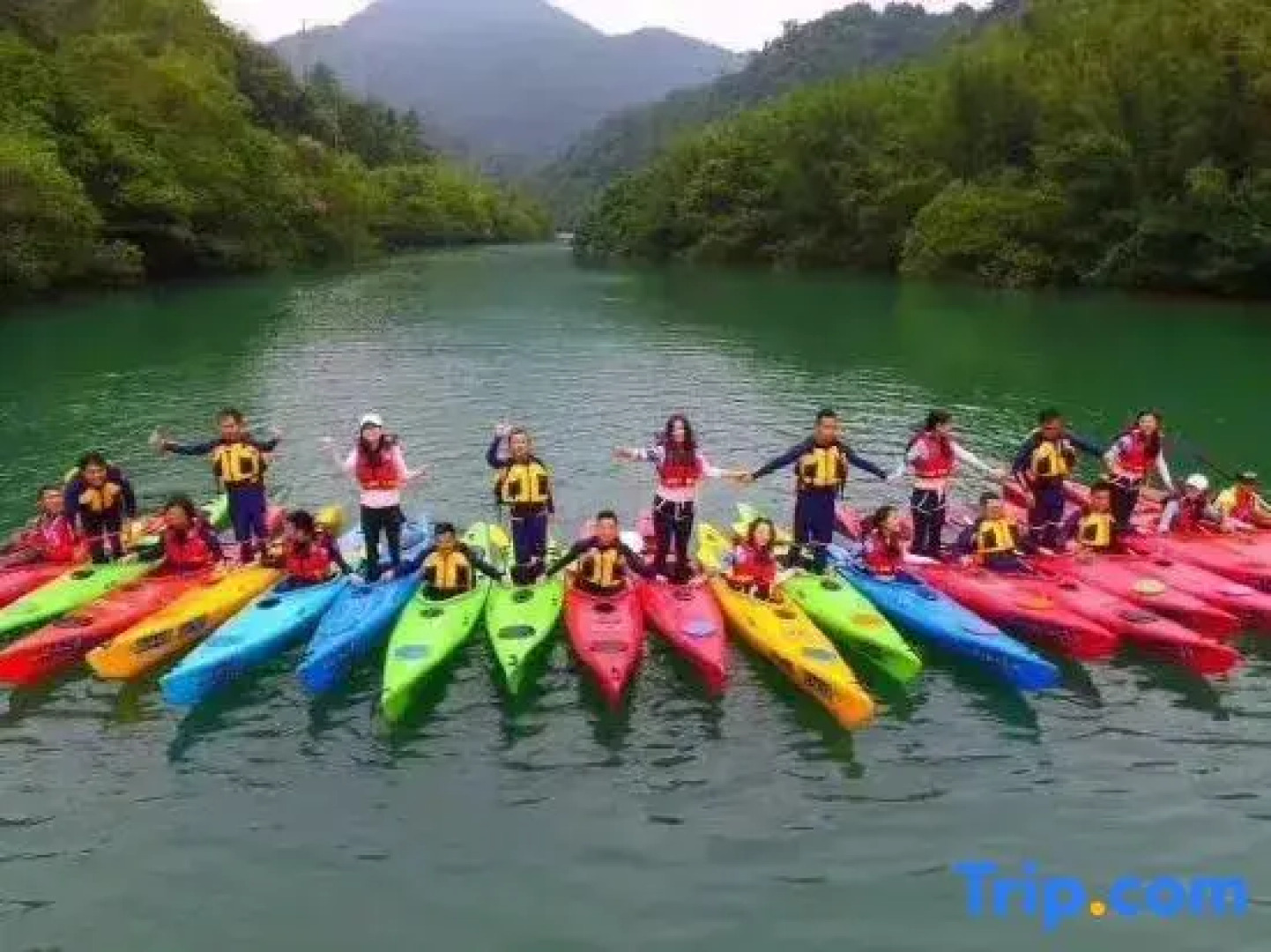 Huizhou Nankunshan R&F Health Valley Mitu Pool Villa