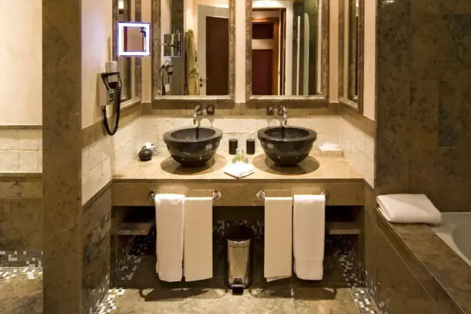 Grande Real Villa Italia