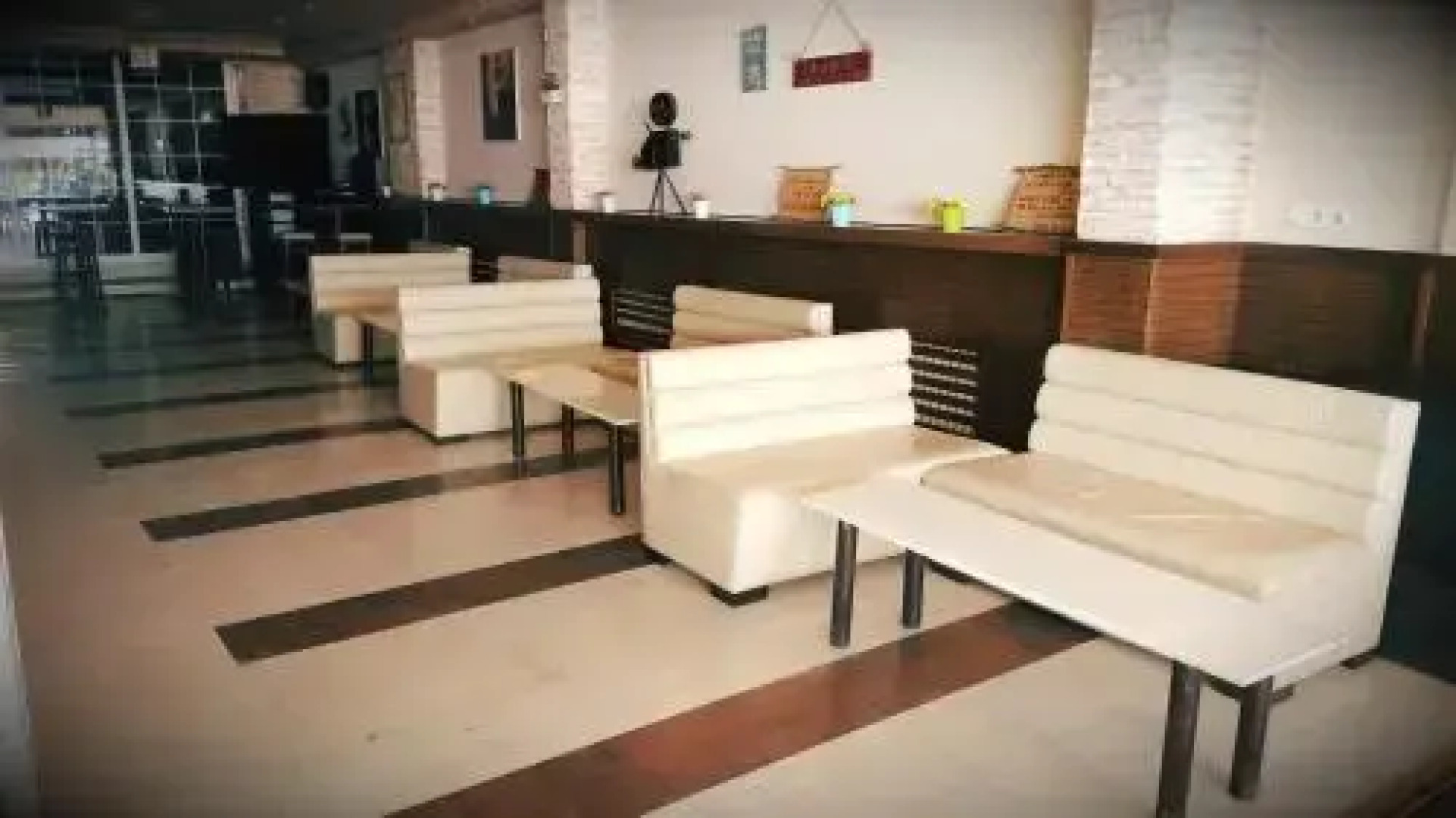 Art Theatre Caffe - River view Hotel