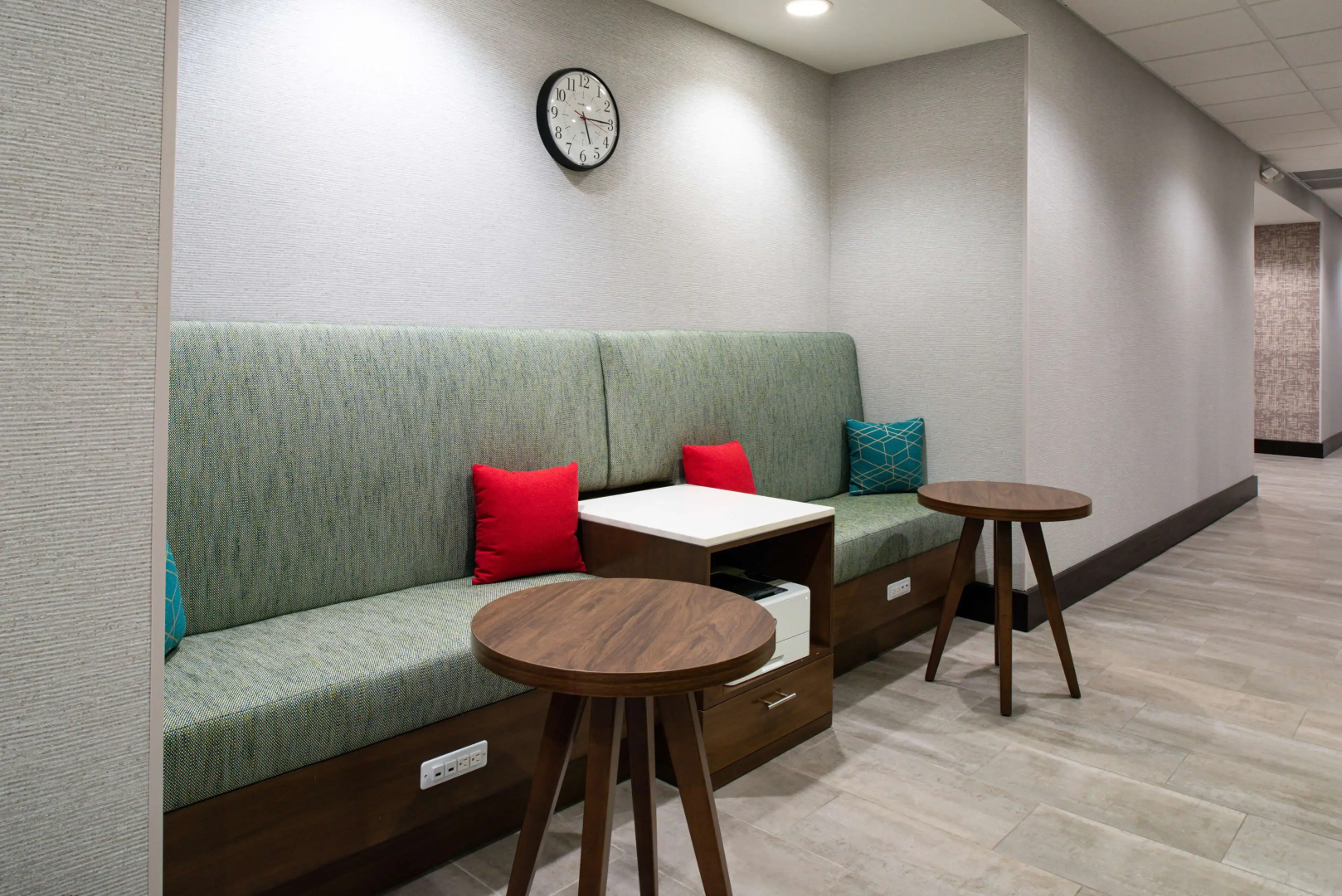 Hampton Inn & Suites Adrian