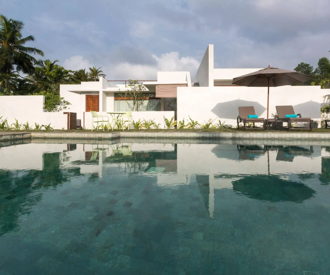 Aavya Cove Villas By Aahaasa