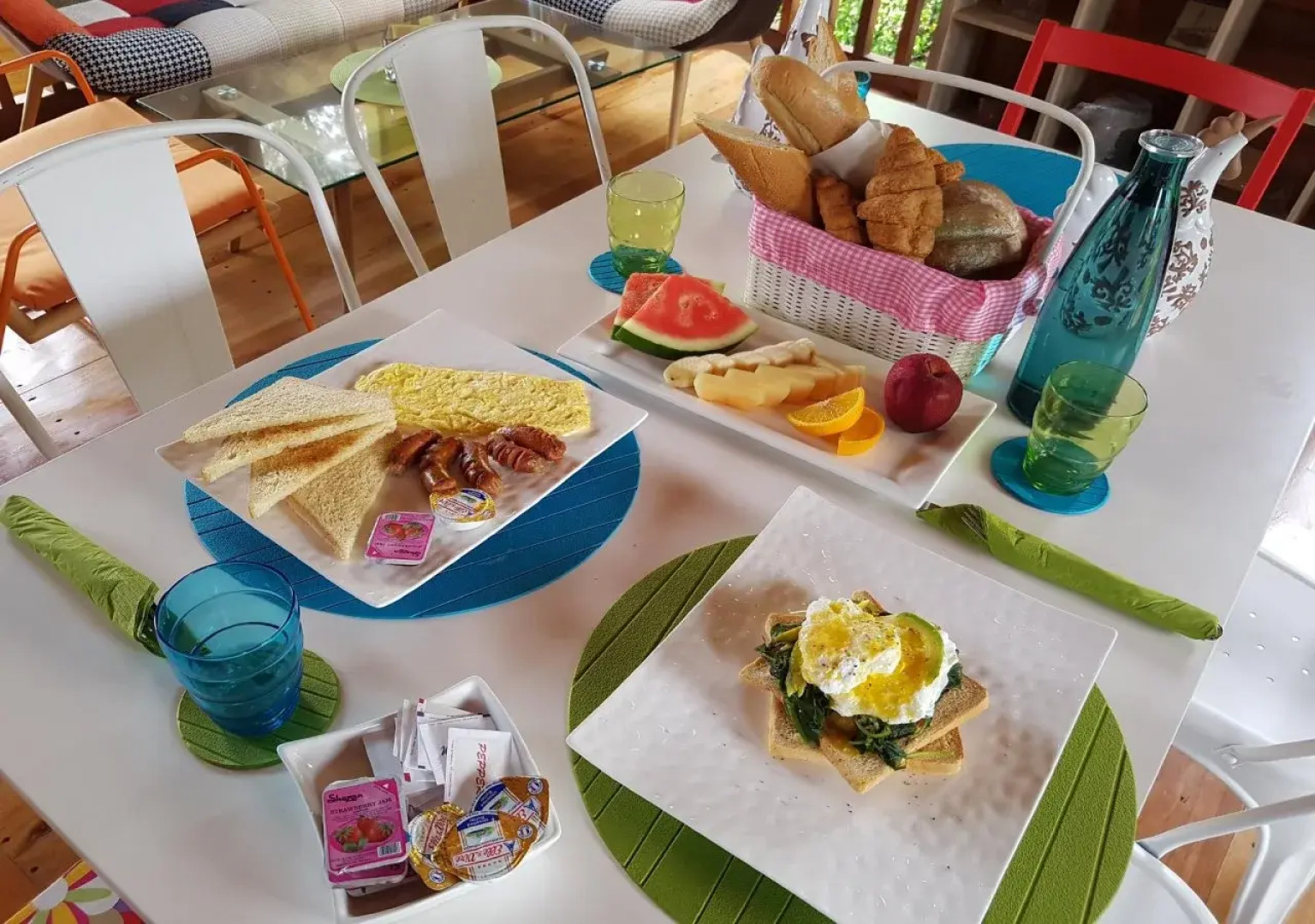 Bleu Verde i am colors