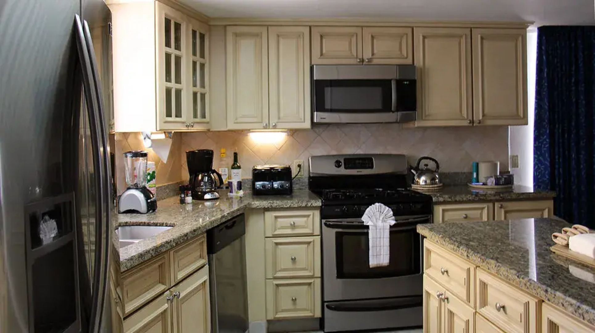 Costa Linda Beach Resort