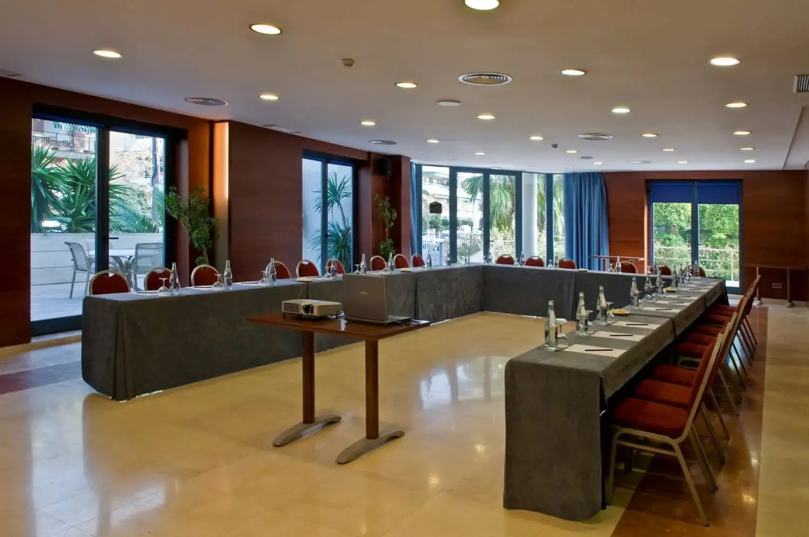 Отель Best Western Hotel Mediterraneo