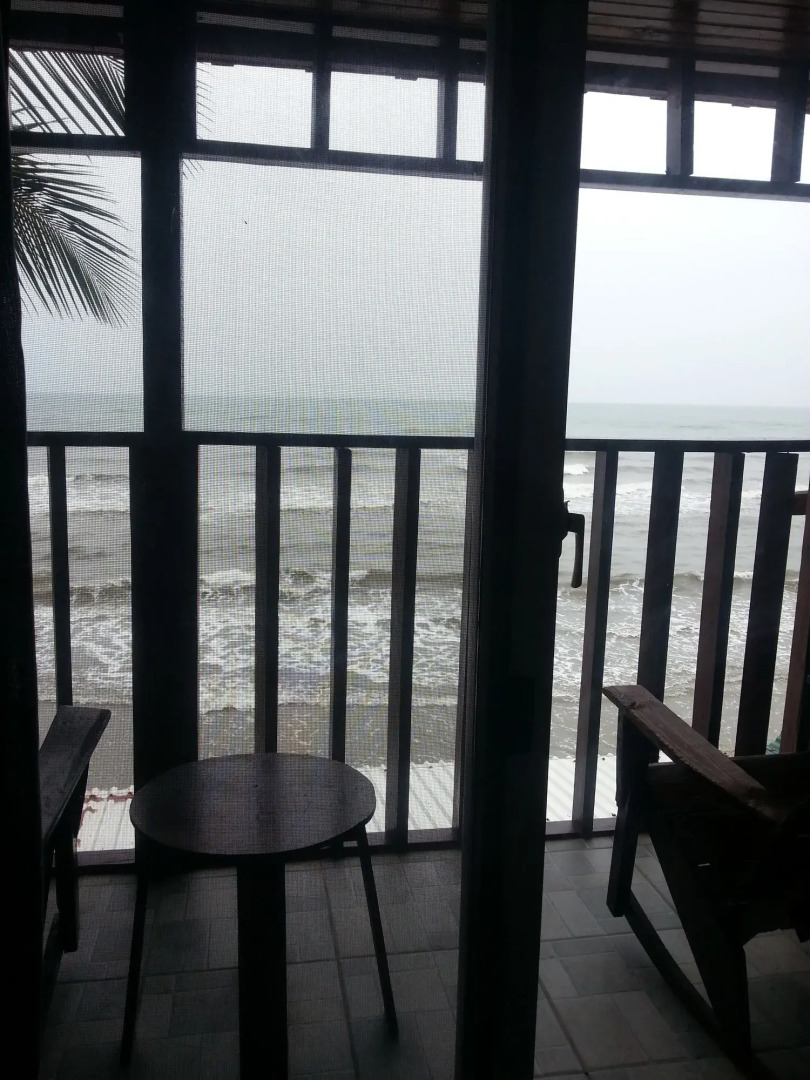 La Delphina B&B Bar and Grill Hotel