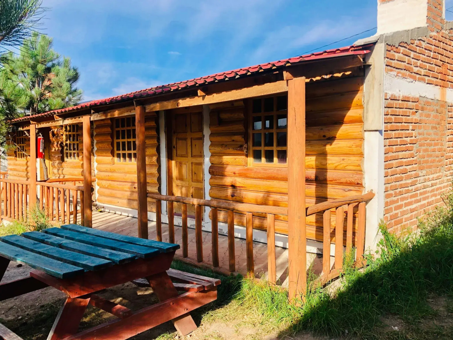Simatiri Hotel y Cabañas by Rotamundos