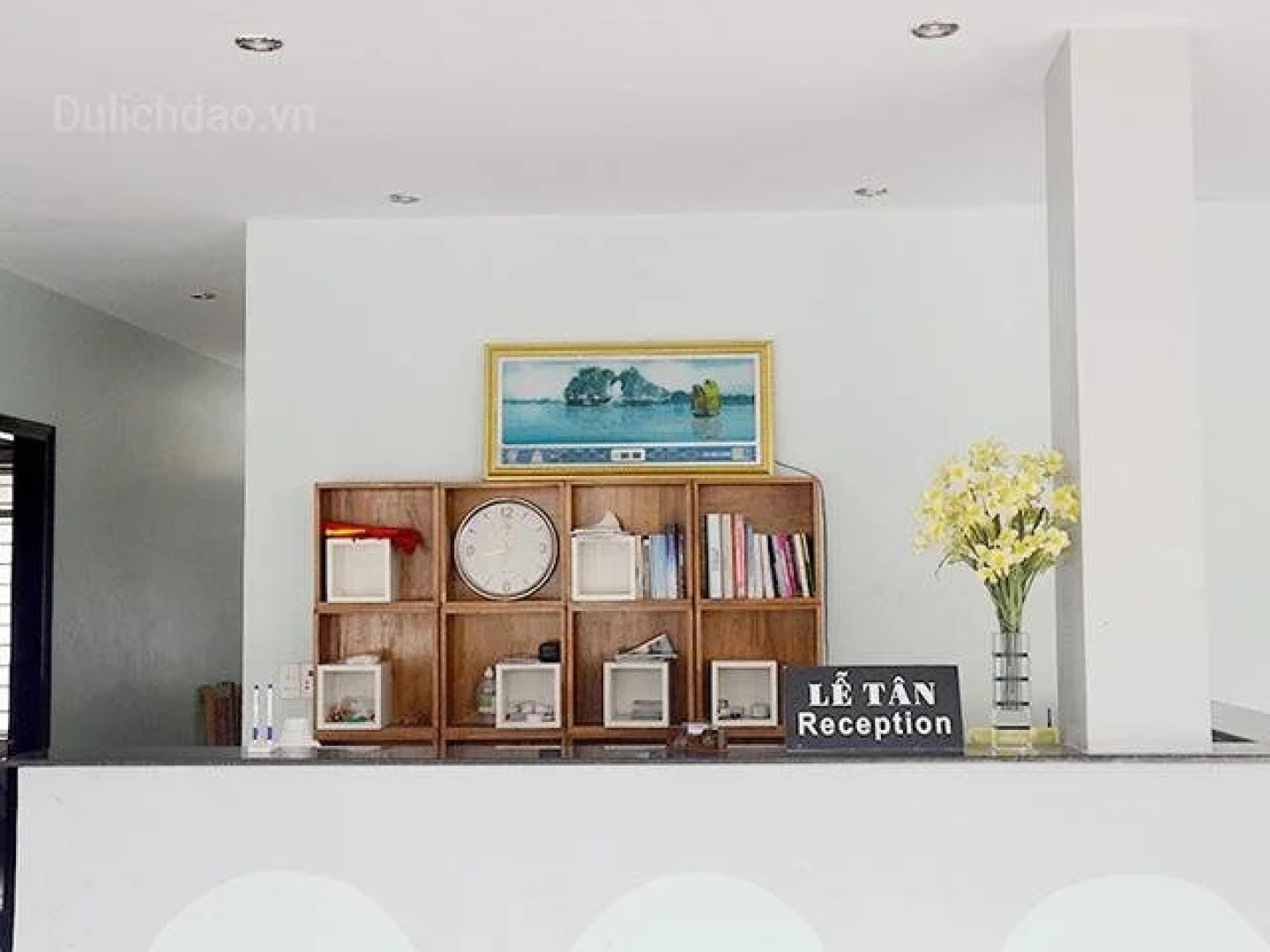 Le Pont Minh Chau Hotel