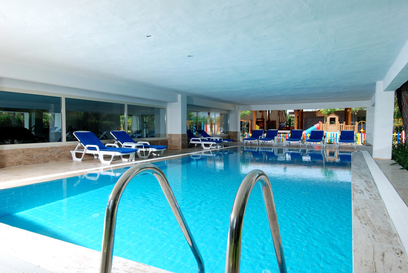 Berry Blue Hotels - All Inclusive