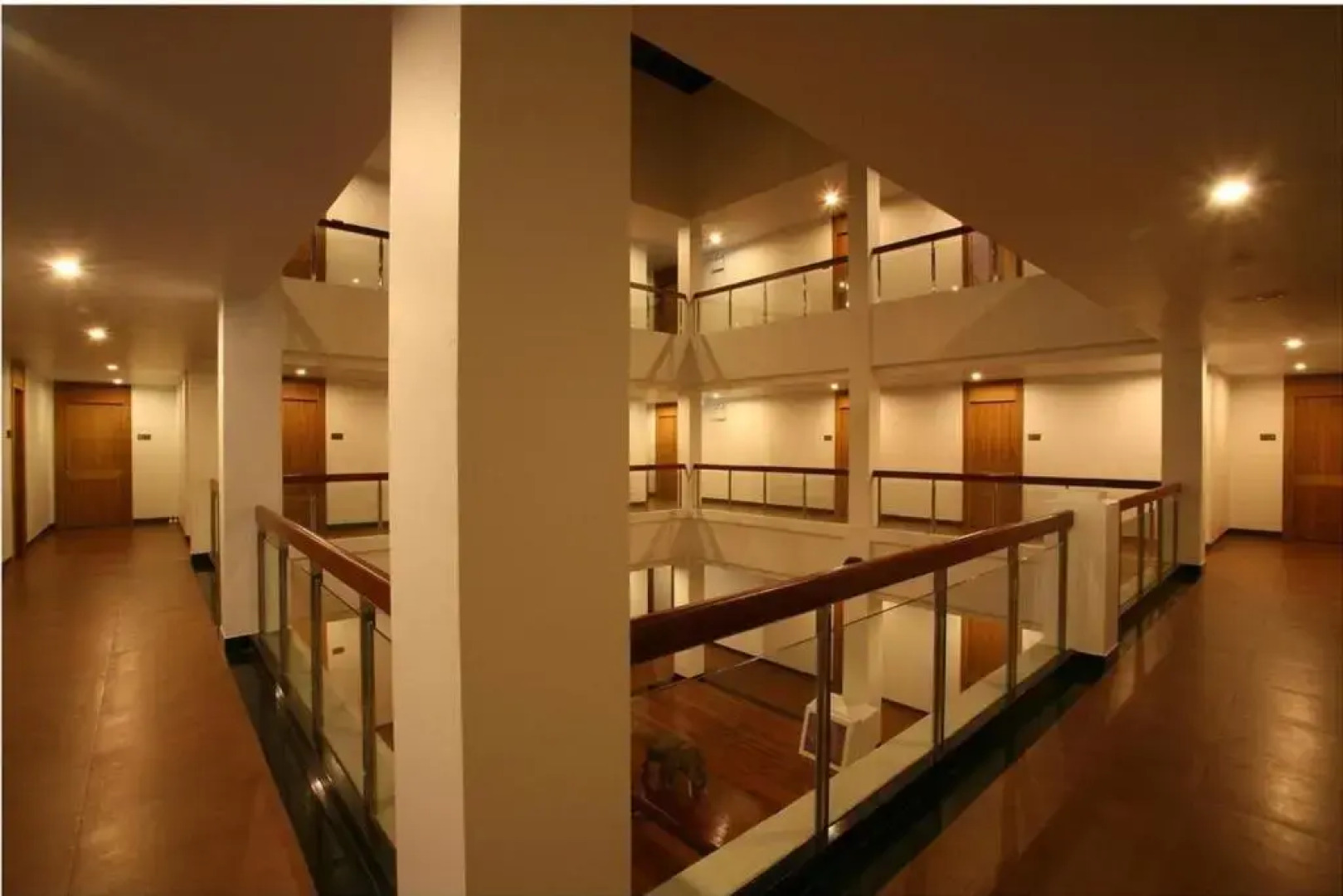 Baan Saikao Plaza Hotel & Service Apartment