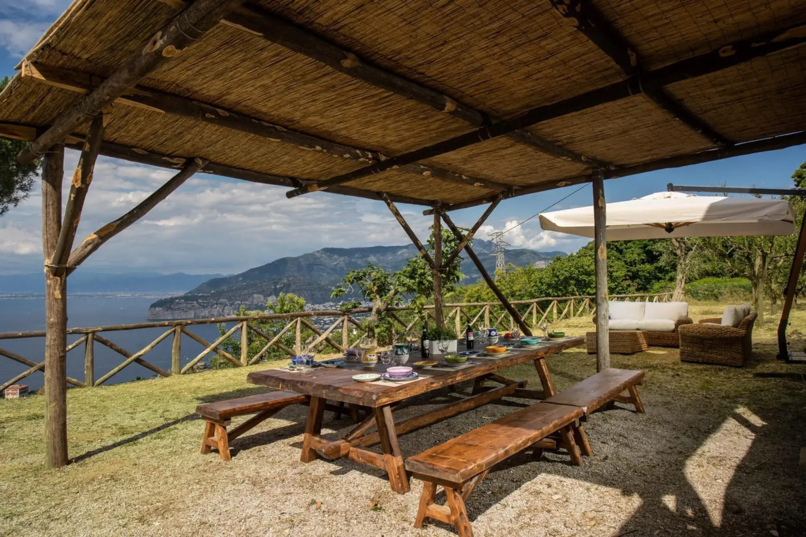 Villa Giulia amazing villa with pool, patio, bbq and sea views