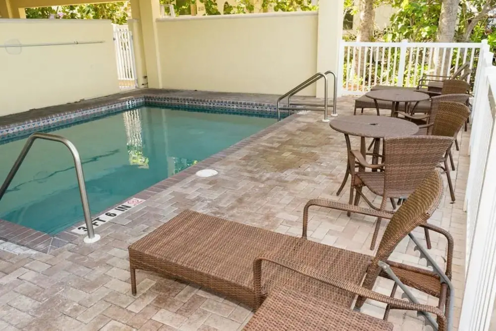 Breakers 4 At Sandcastle 1