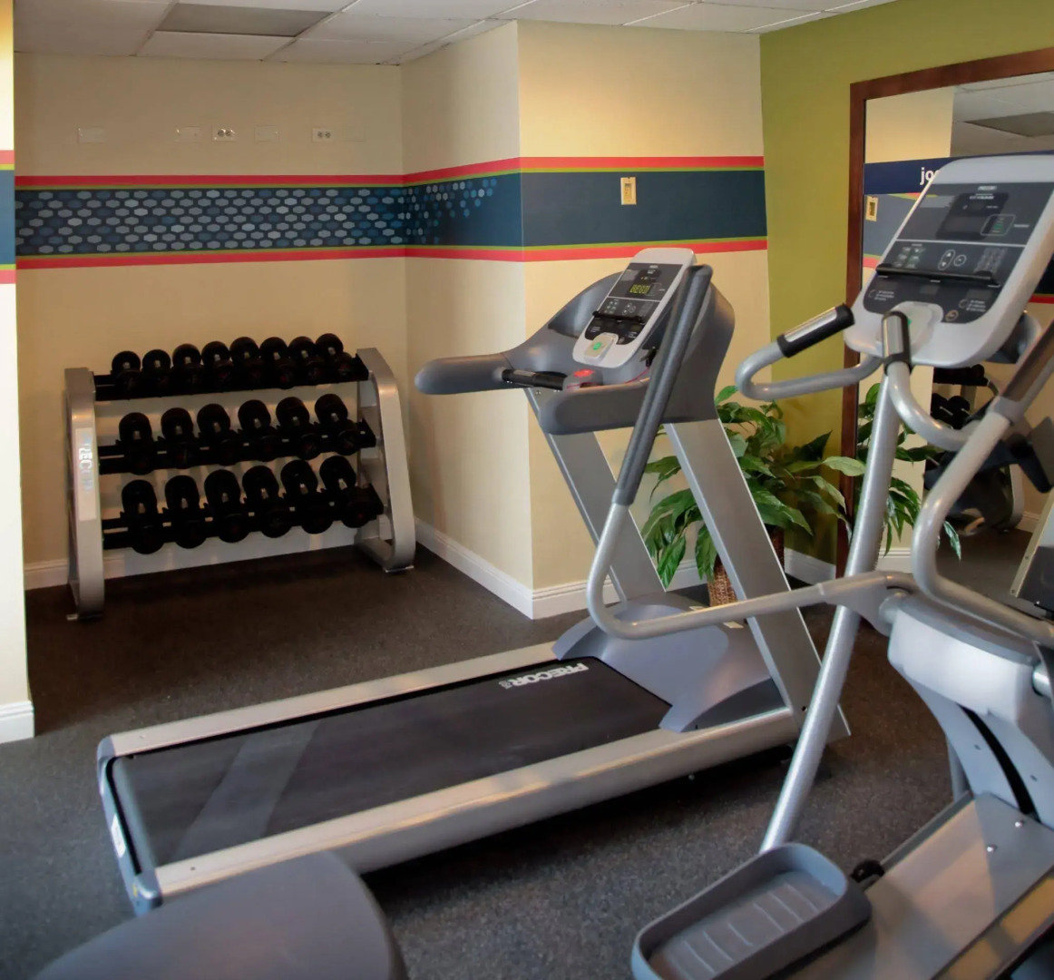 Hampton Inn & Suites Charlotte/South Park at Phillips Place