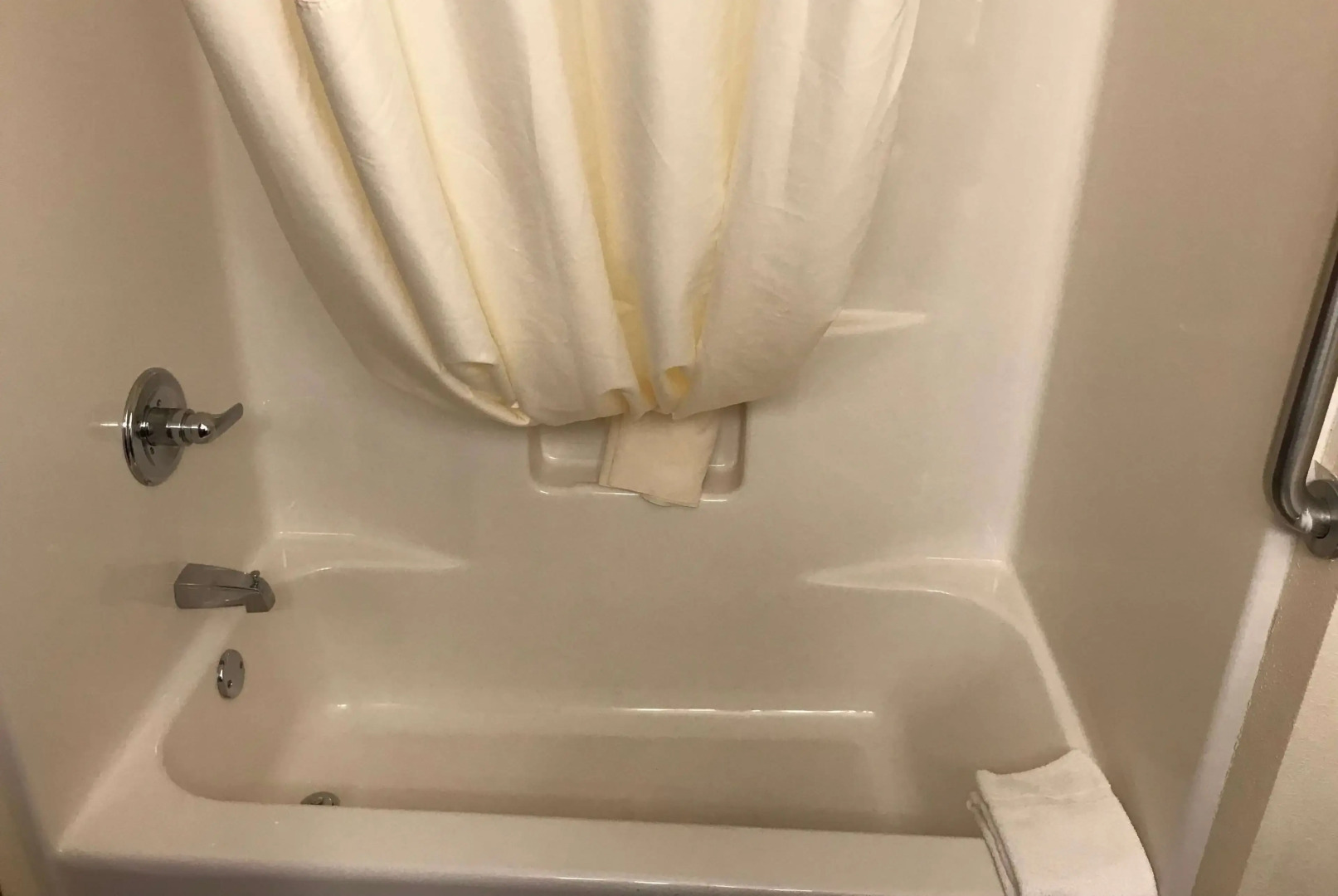 AmericInn by Wyndham Maquoketa