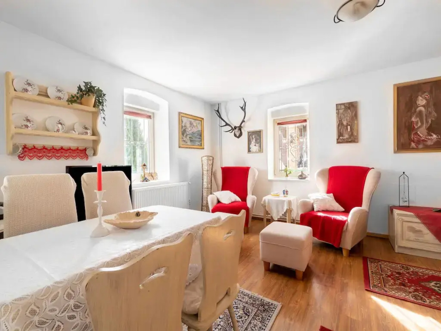 Secluded Holiday Home in Kraslice with Sauna, bubble bath