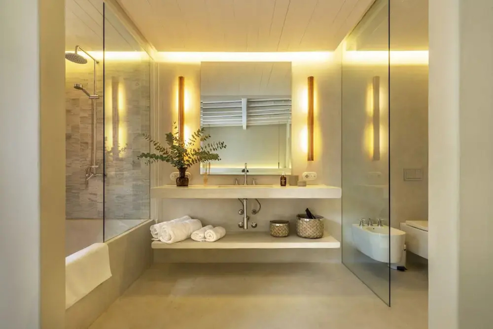 LUZ Culinary Wine Lodge