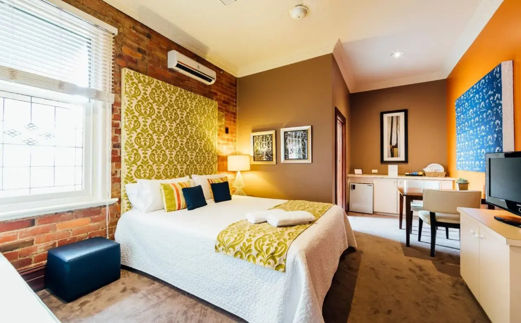 The Royal Daylesford Hotel