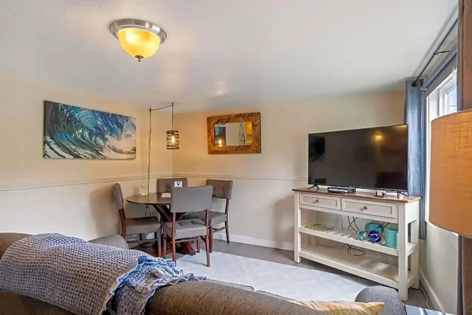 The Netarts Surf Inn