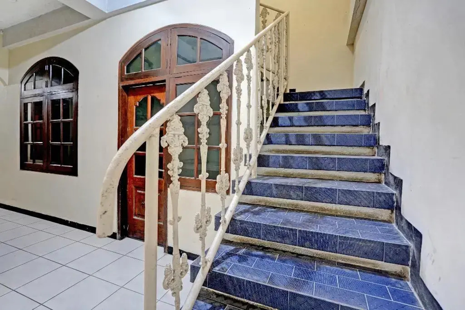 OYO 91198 Hotel Mahkota 2 Lamongan