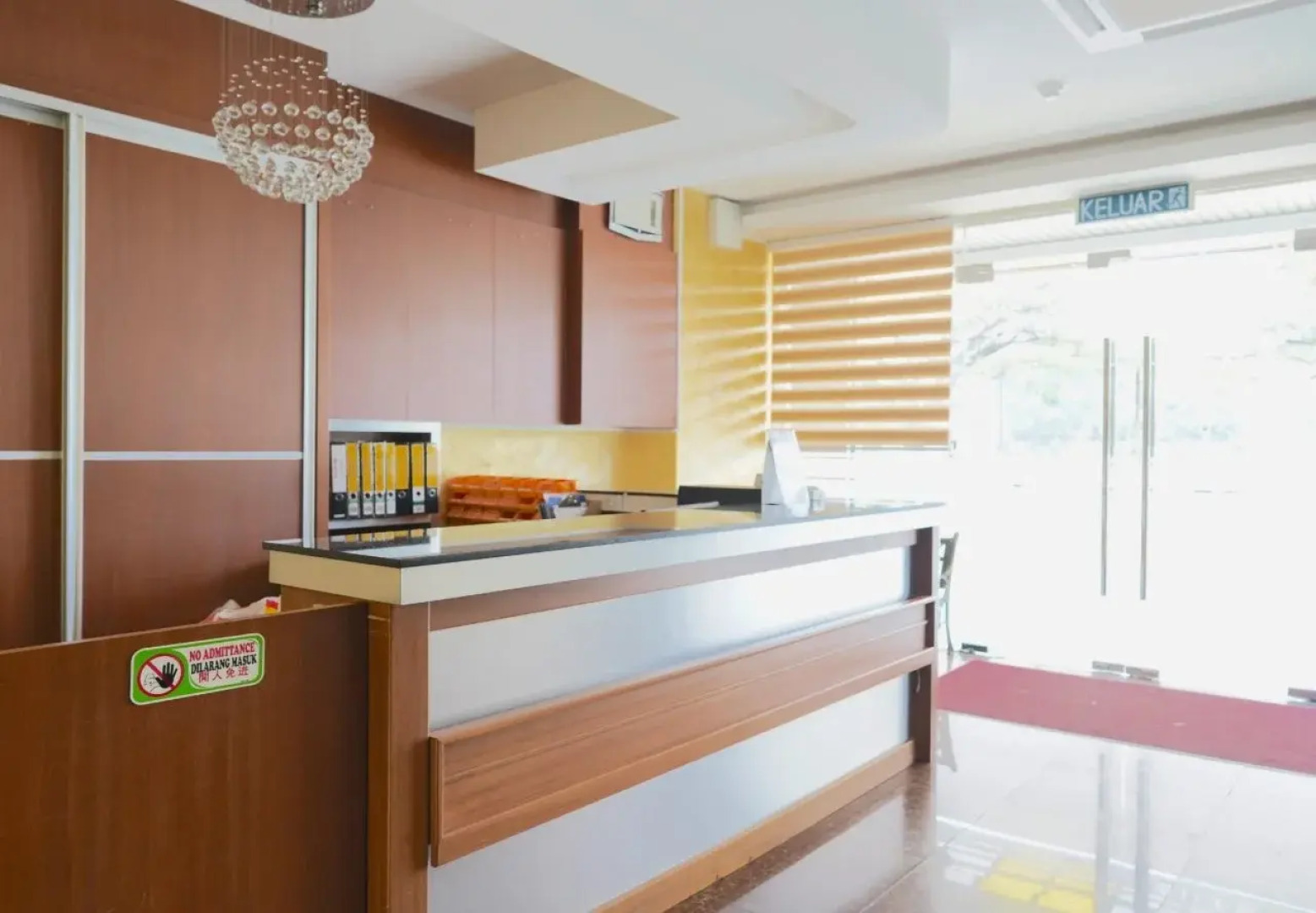 OYO 43987 Season Inn