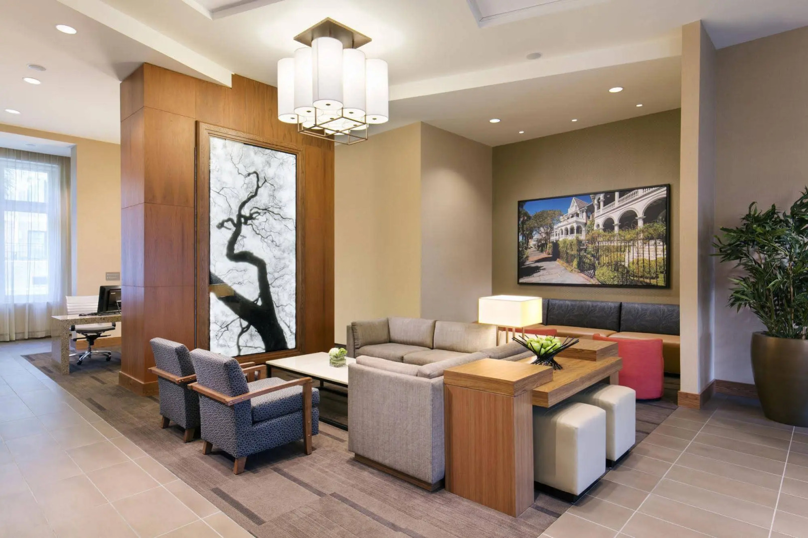 Hyatt Place Charleston/Historic District