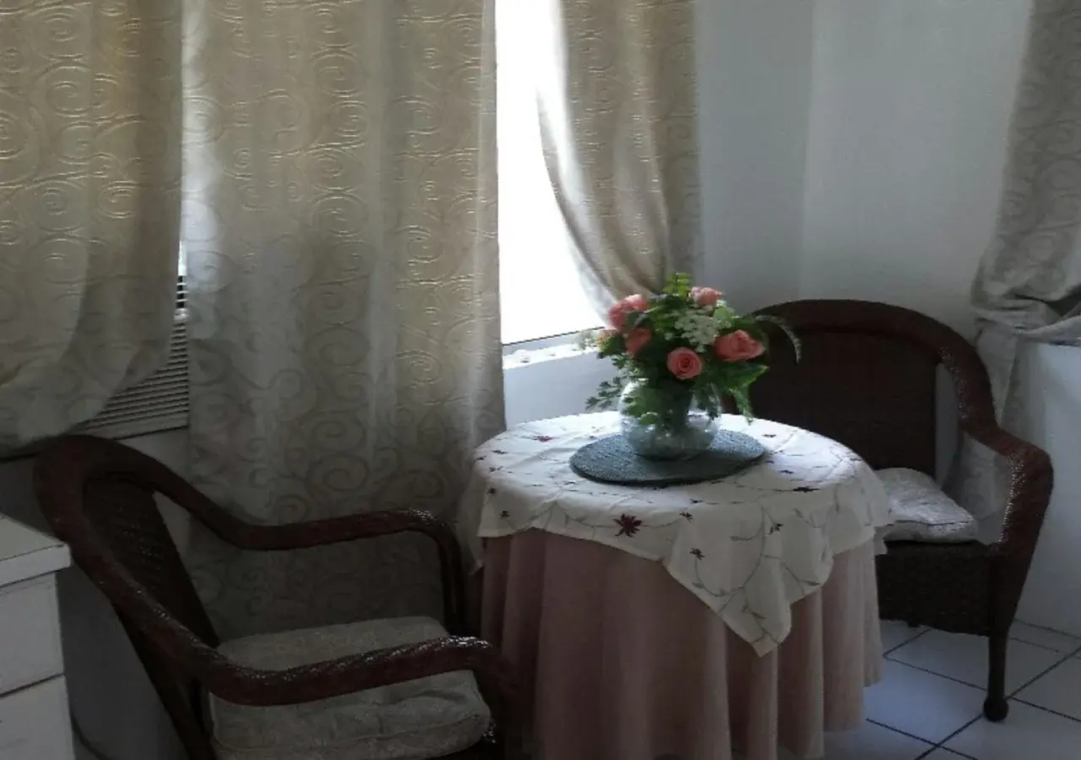Hillcrest Guest House USVI