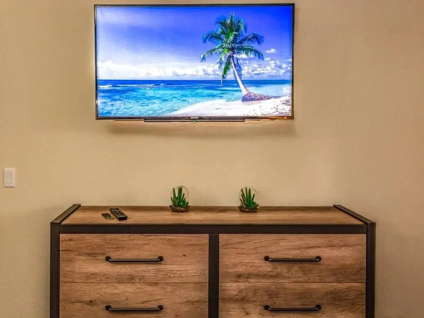 Zen Bungalow Great for Lunar New Year Tt Festival