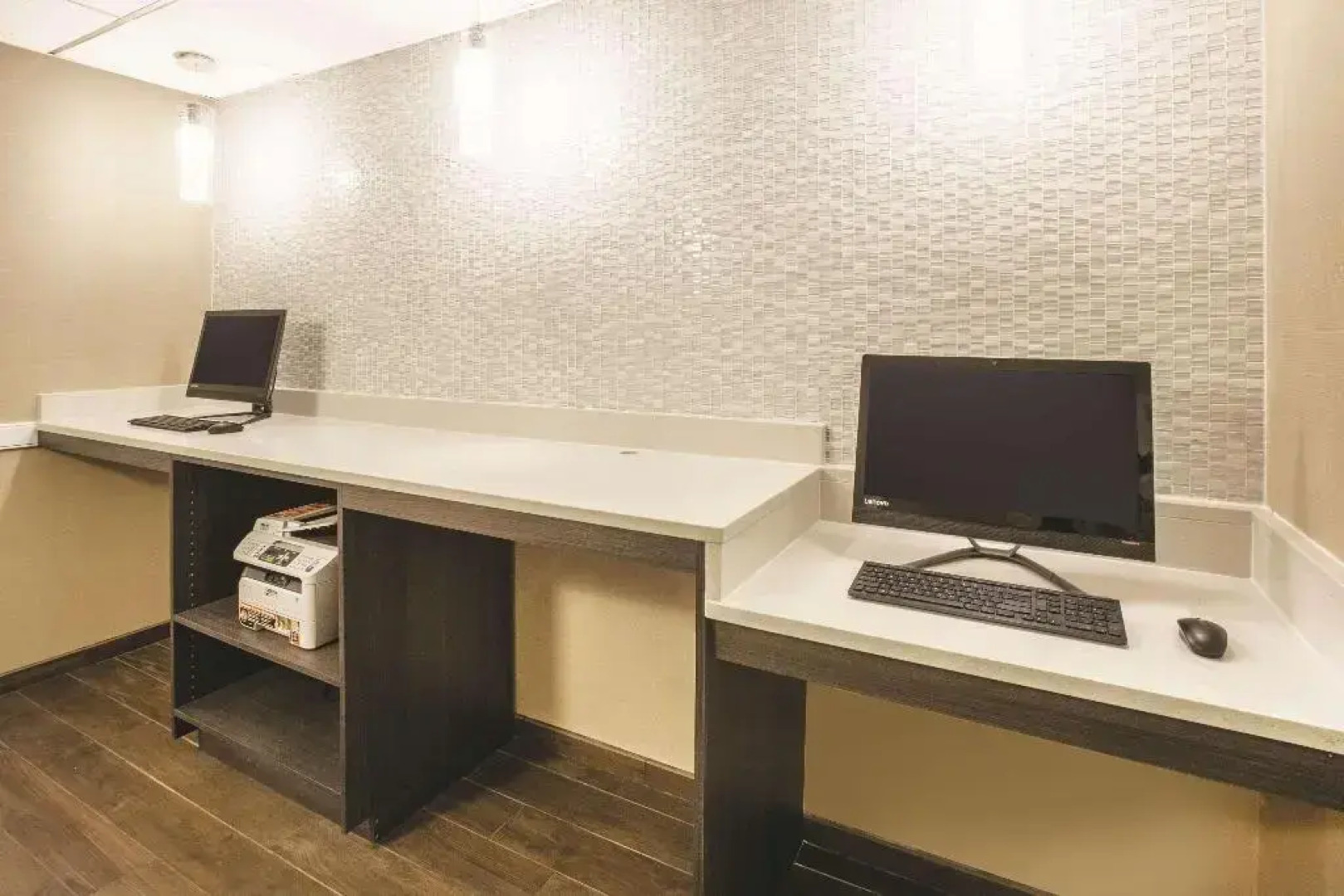 La Quinta Inn & Suites Mechanicsburg Harrisburg