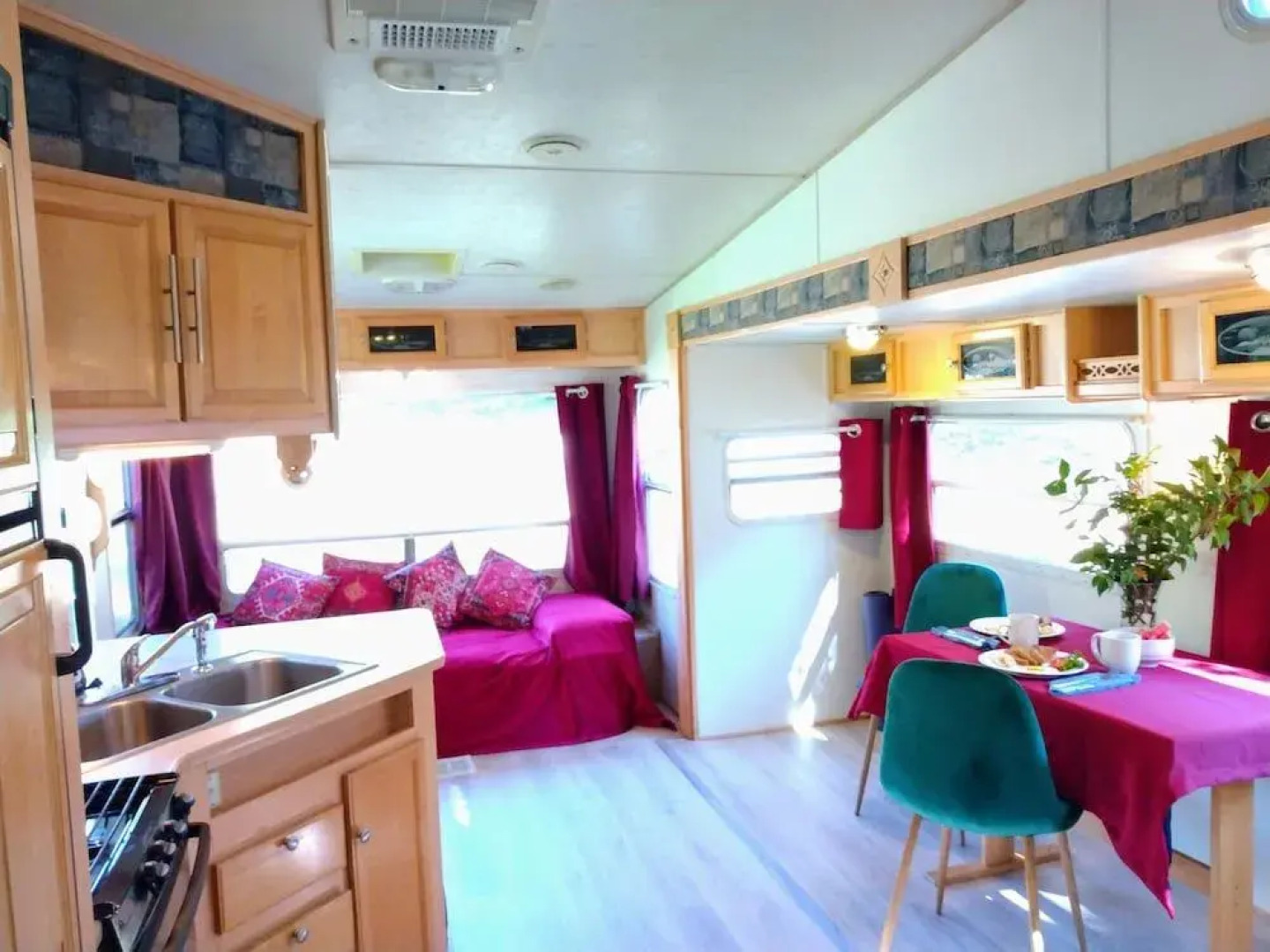 Quiet Mind Lodge Retreat & Spa  Sequoias