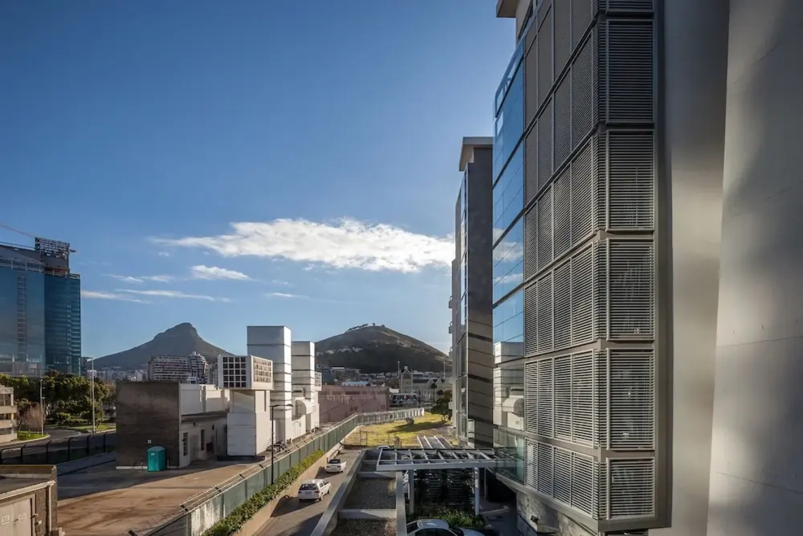 Canal Quays Luxury Apartments