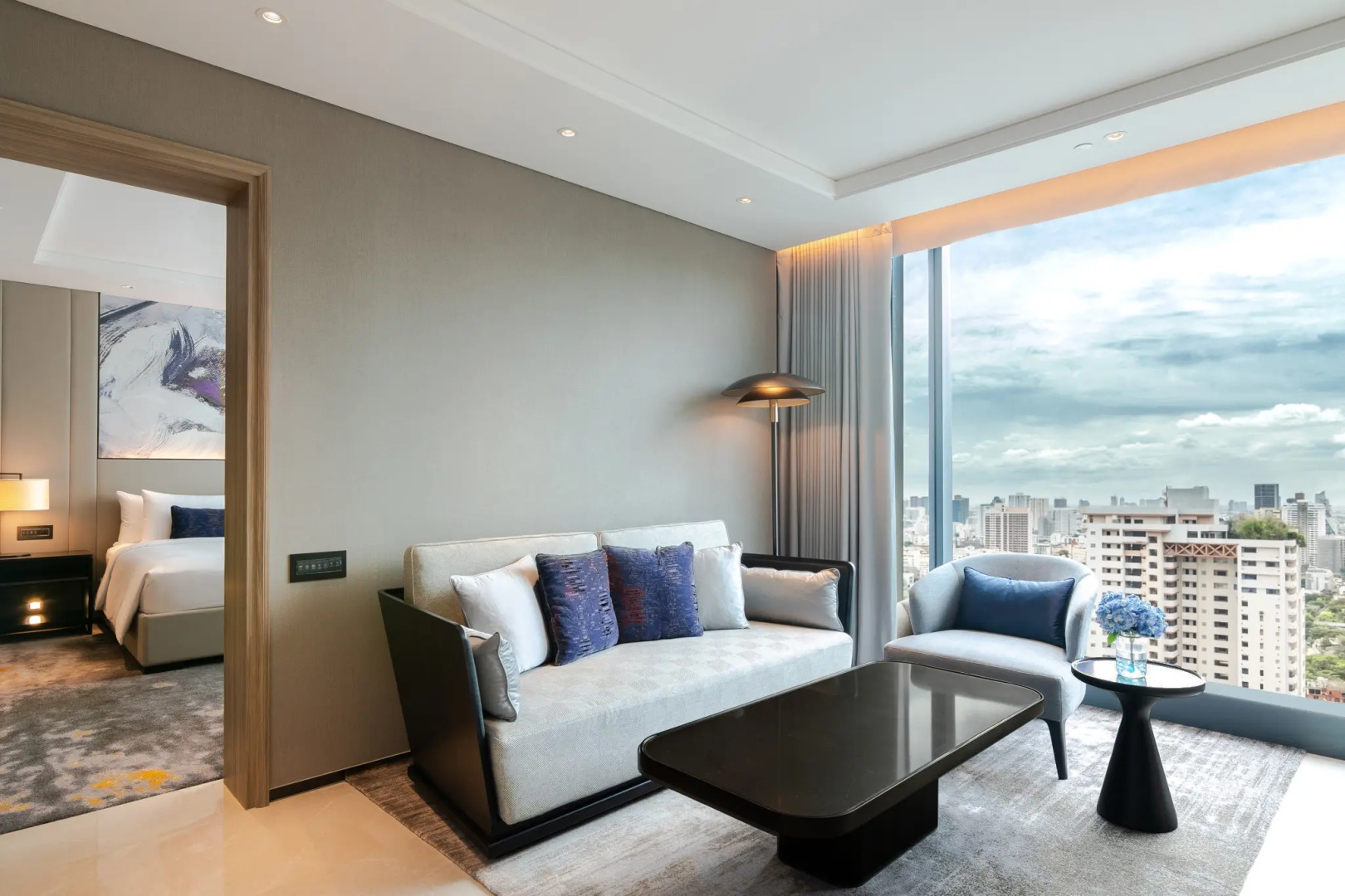 Carlton Hotel Bangkok Sukhumvit