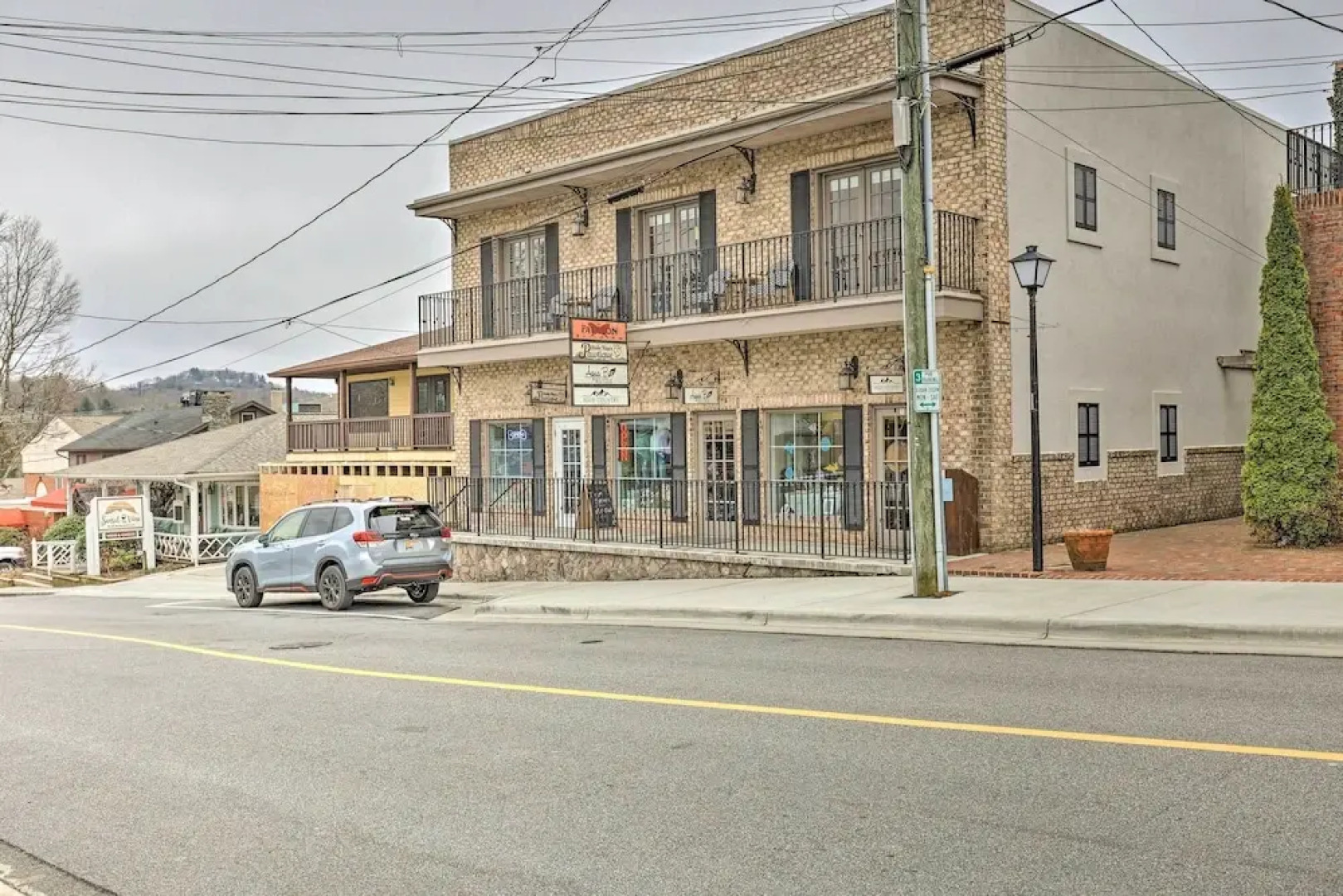 Central Blowing Rock Hideaway Near Everything