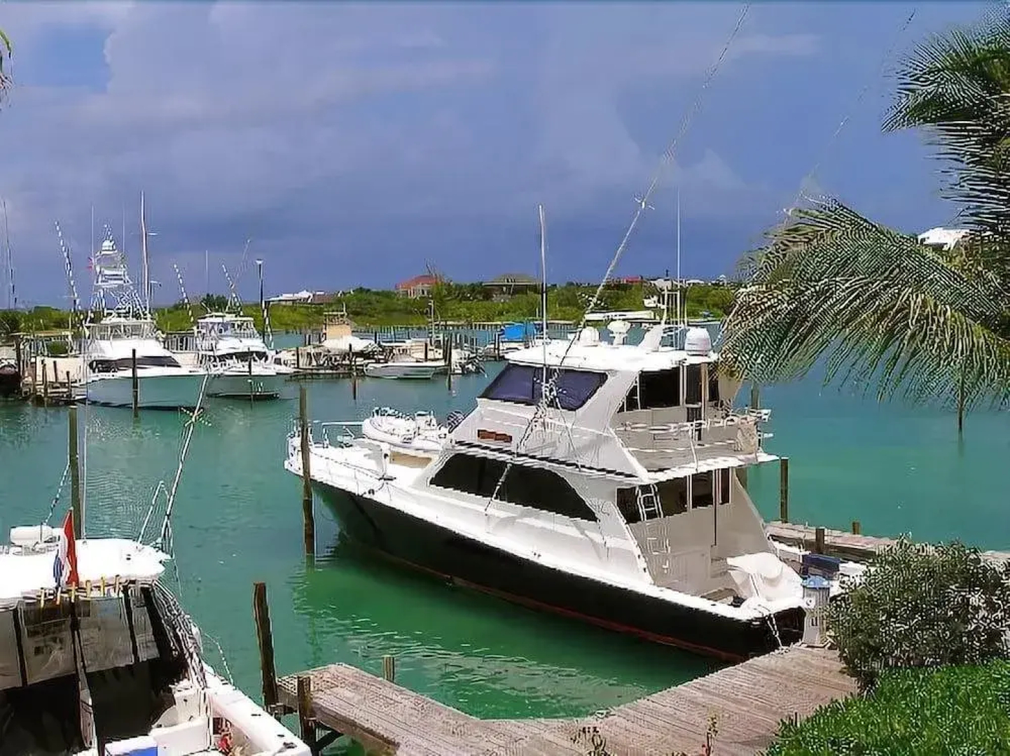 Turtle Cove Hotel & Residence