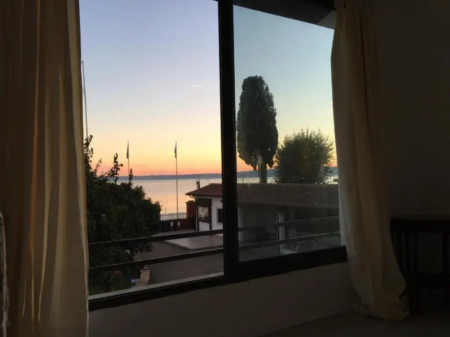 Verde Blu Lakefront Boutique Holiday Apartments Trevignano Romano