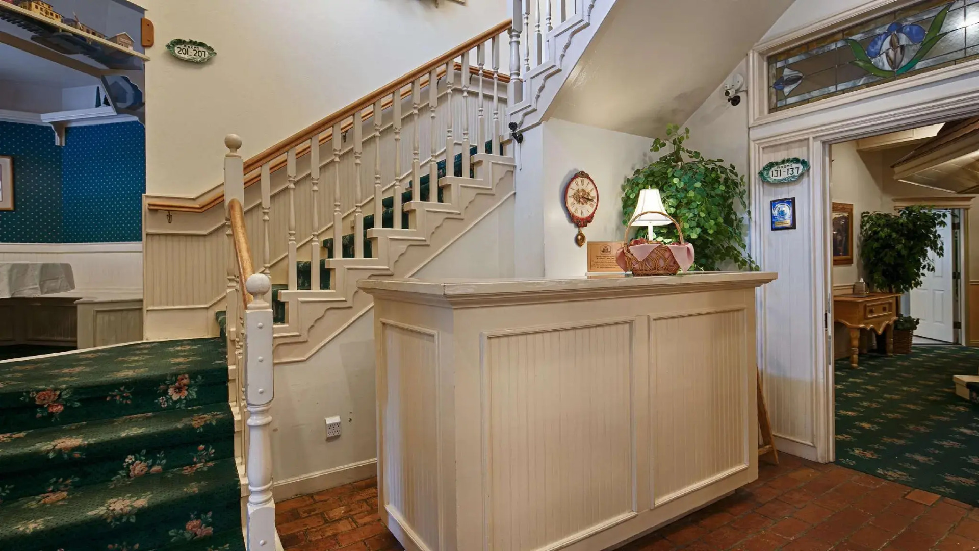 Best Western Grandma's Feather Bed