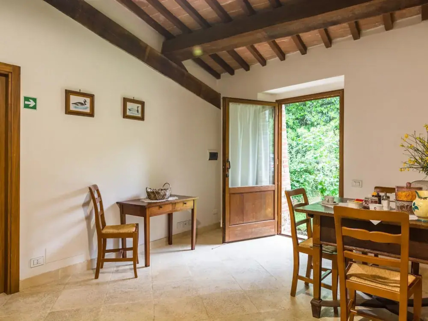 Pleasant Farmhouse in Rapolano Terme With Swimming Pool