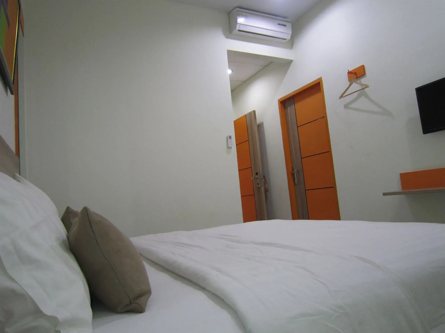 De Whitte Hotel & Coffee Shop
