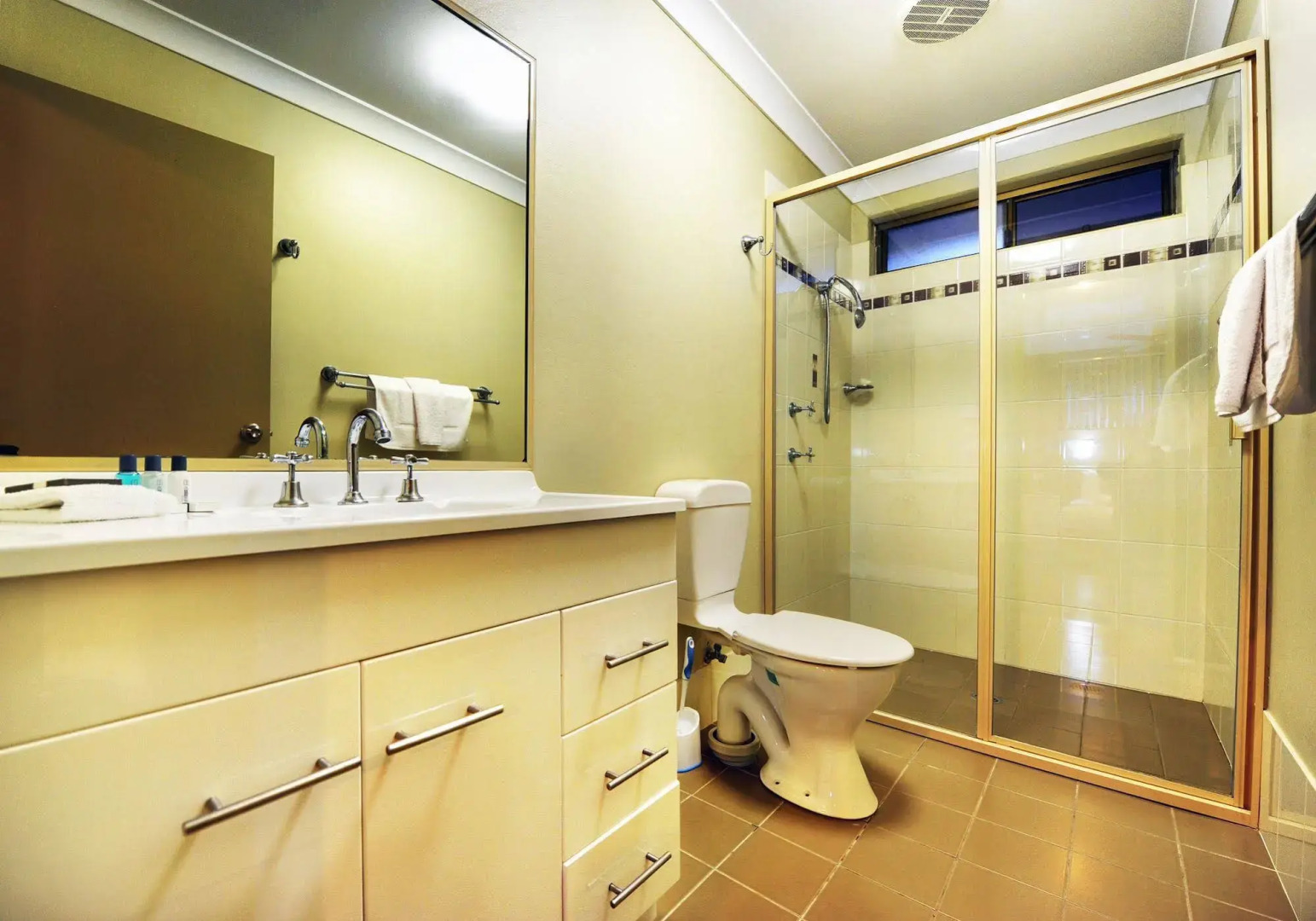 Smugglers on the Beach