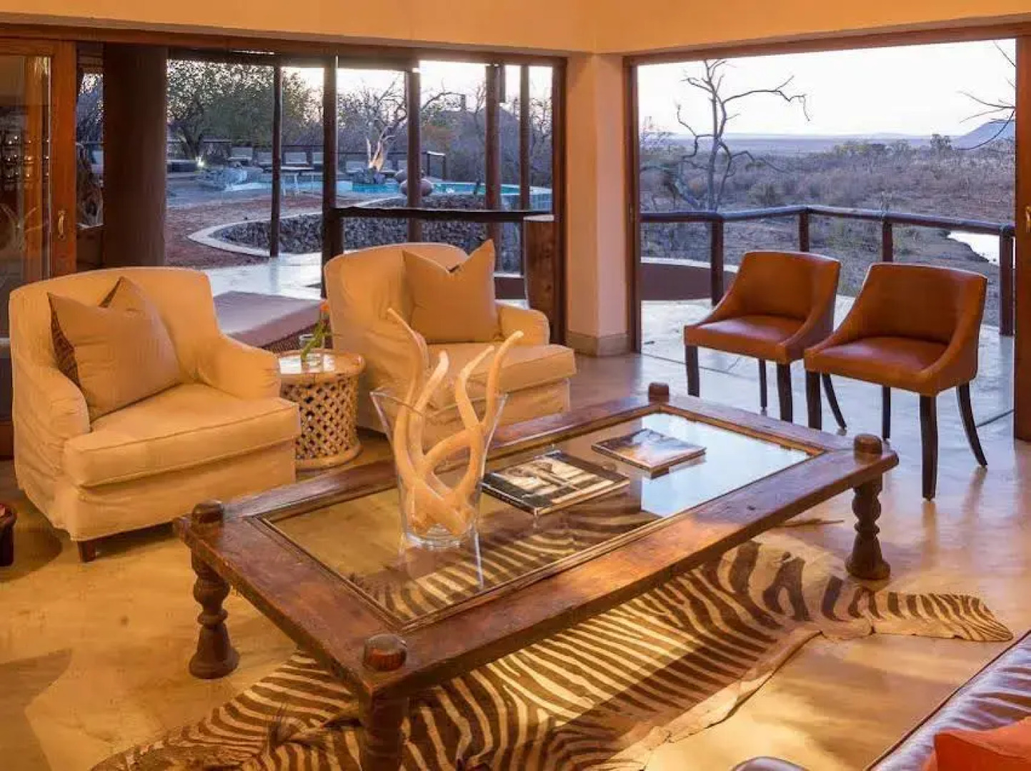 Royal Madikwe Luxury Safari Lodge