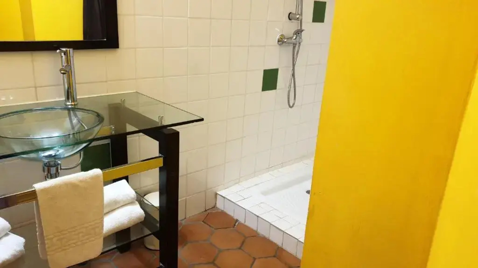 L'Alcove Hotel Restaurant