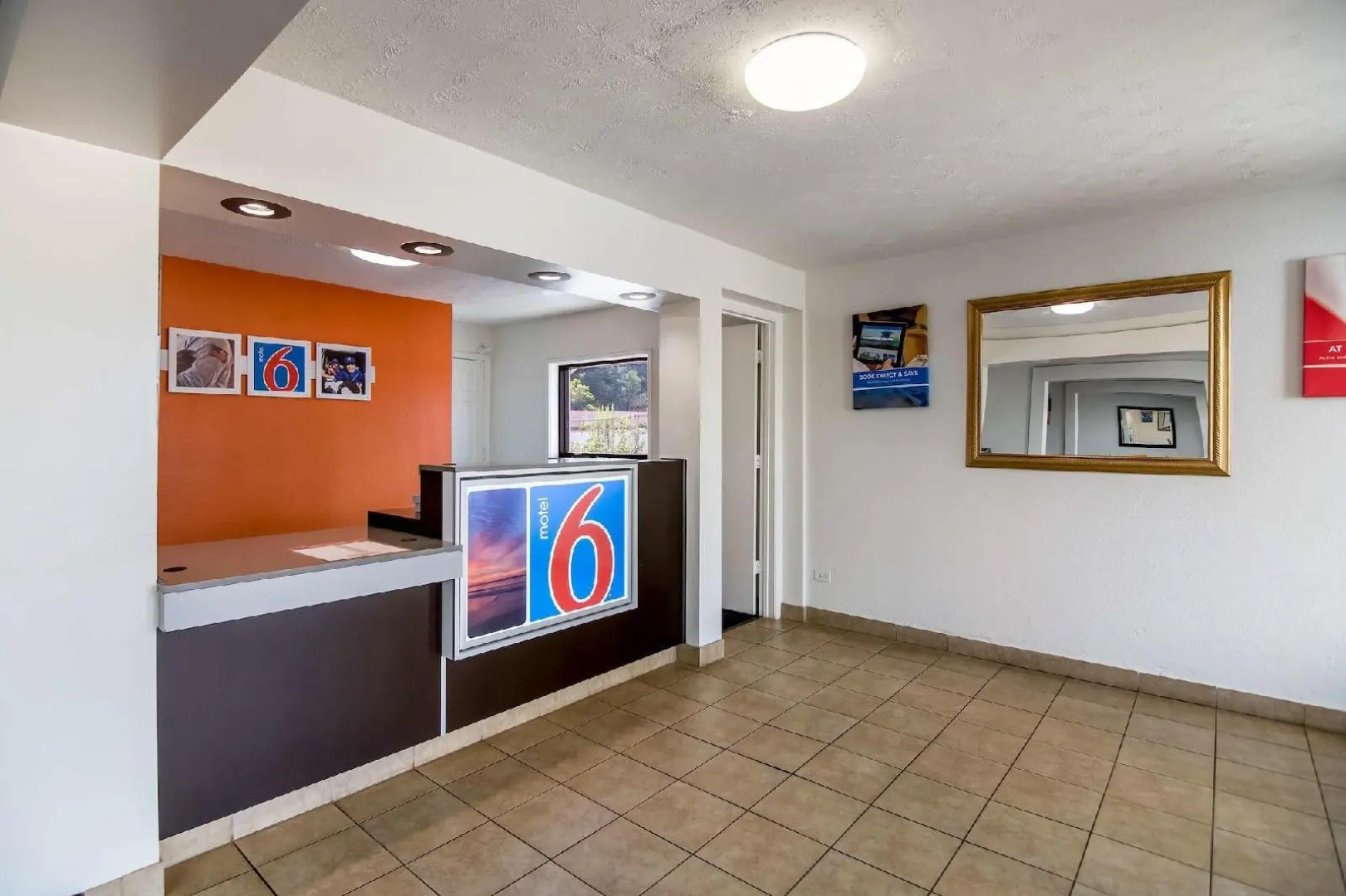Motel 6 Opelika, AL