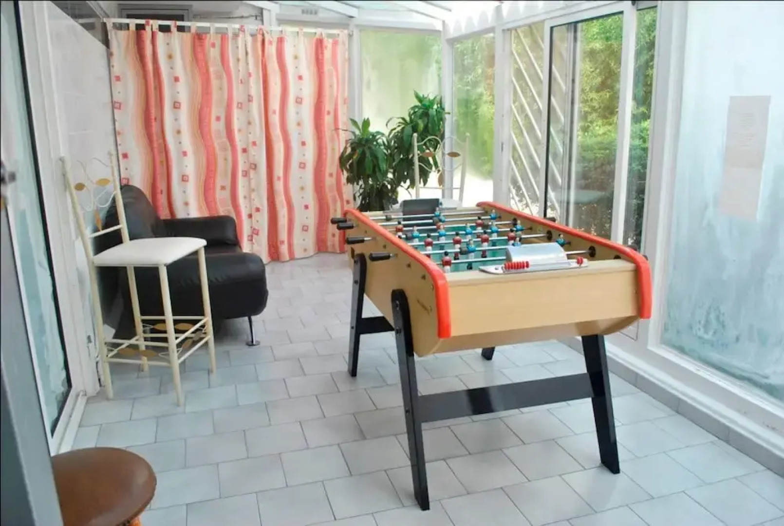 Villa With 6 Bedrooms in Meynes, With Private Pool, Enclosed Garden an