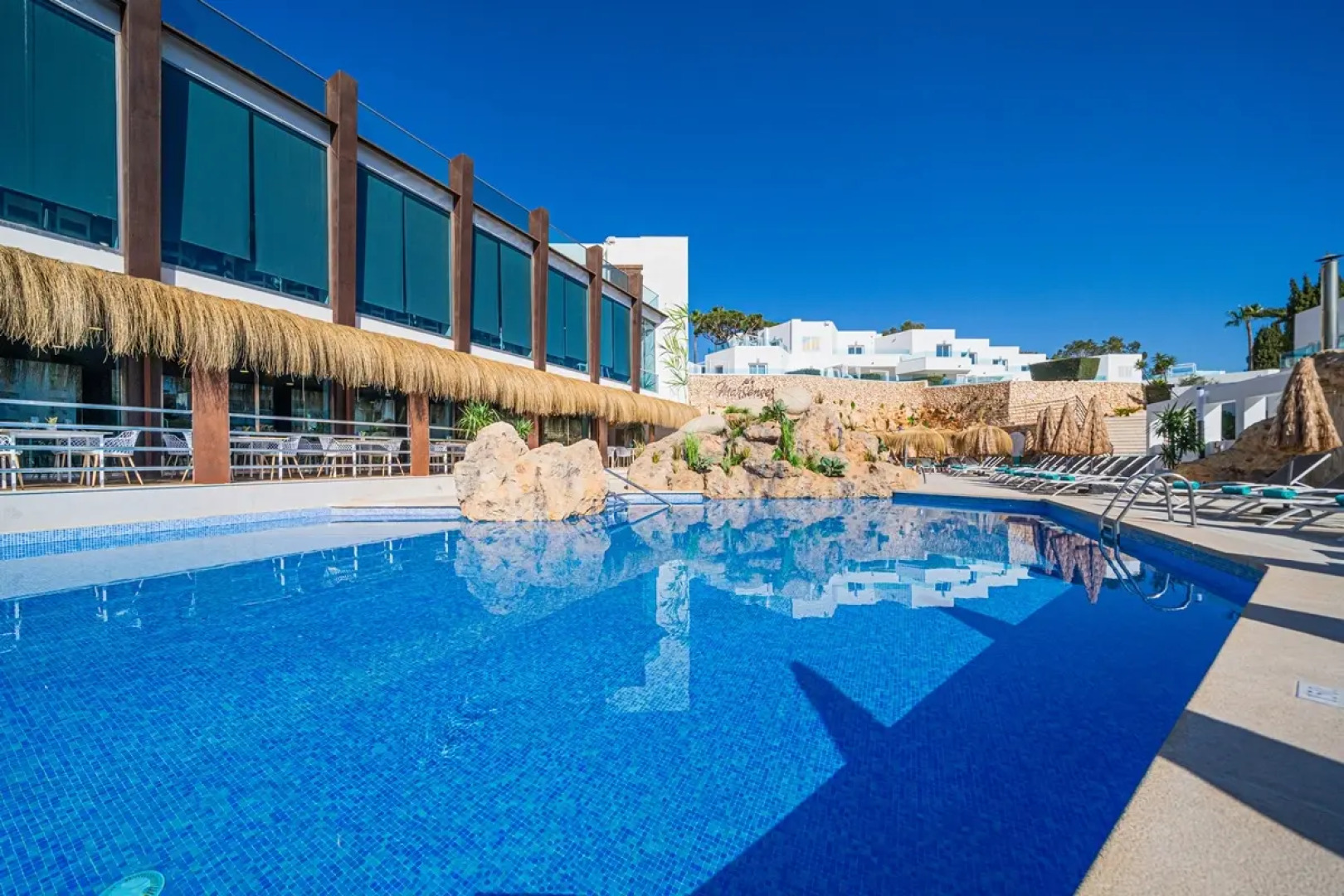 Marsenses Ferrera Blanca Adults Only